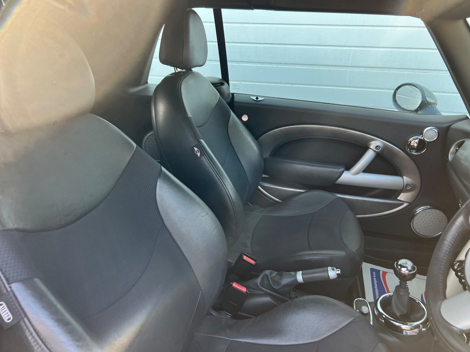 Used MINI Convertible 2007 for sale - 76152805: Photo 25