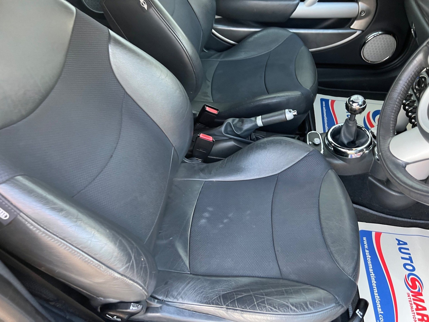 Used MINI Convertible 2007 for sale - 76152805: Photo 27