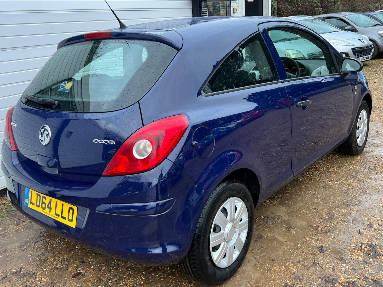 Used Vauxhall Corsa 2014 for sale - 77091891: Photo 3