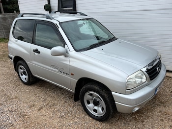 2002 (02) - 1.6 GV1600 Sport Estate 3dr