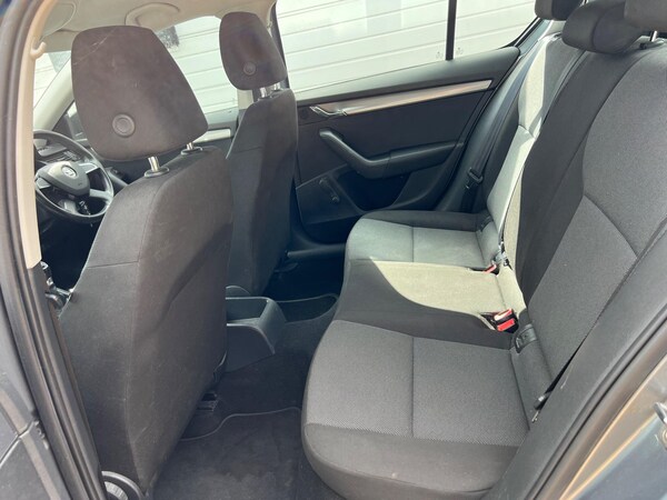 Used Skoda Octavia 2013 for sale - 75732397: Photo 10