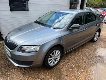 Used Skoda Octavia 2013 for sale - 75732397: Photo