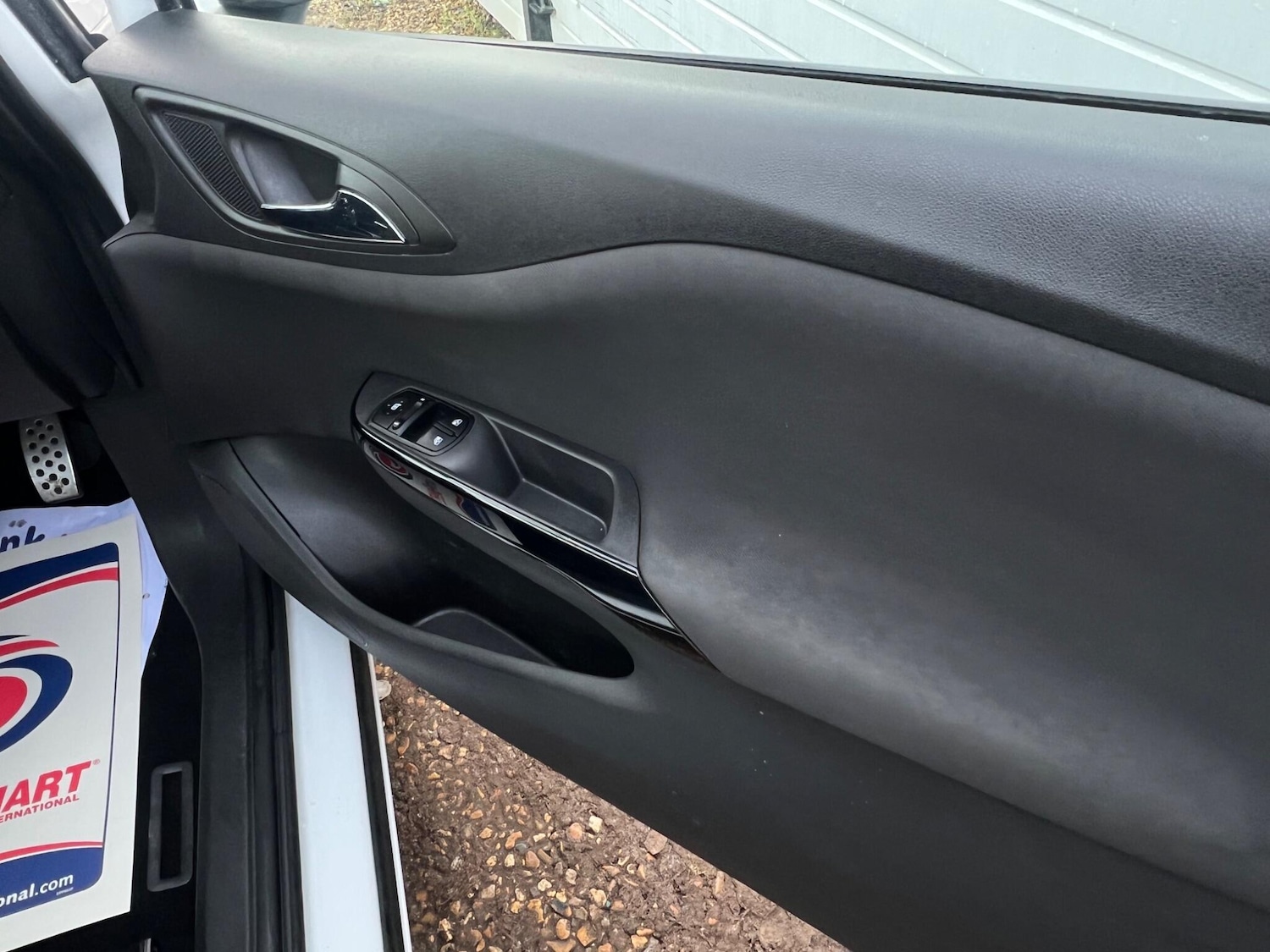 Used Vauxhall Corsa 2015 for sale - 77143880: Photo 12