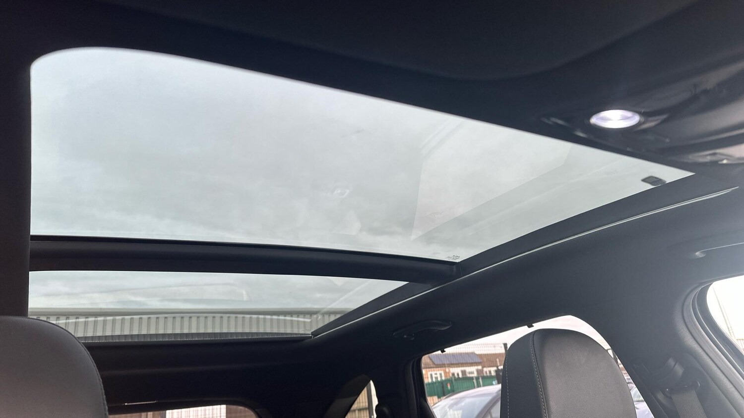 Used Kia Sorento 2023 for sale - 77673181: Photo 11