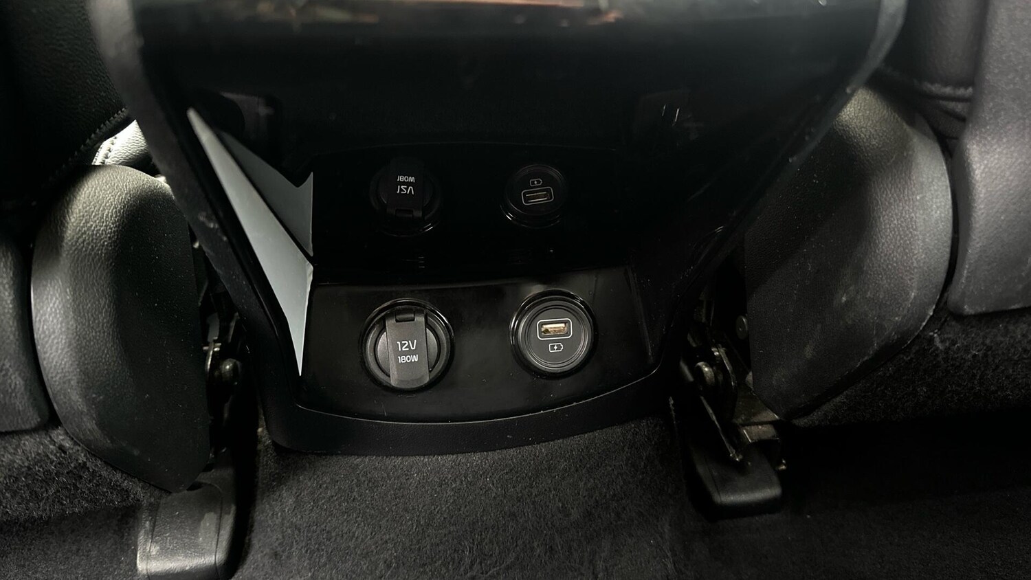 Used Kia Sorento 2023 for sale - 77673181: Photo 34