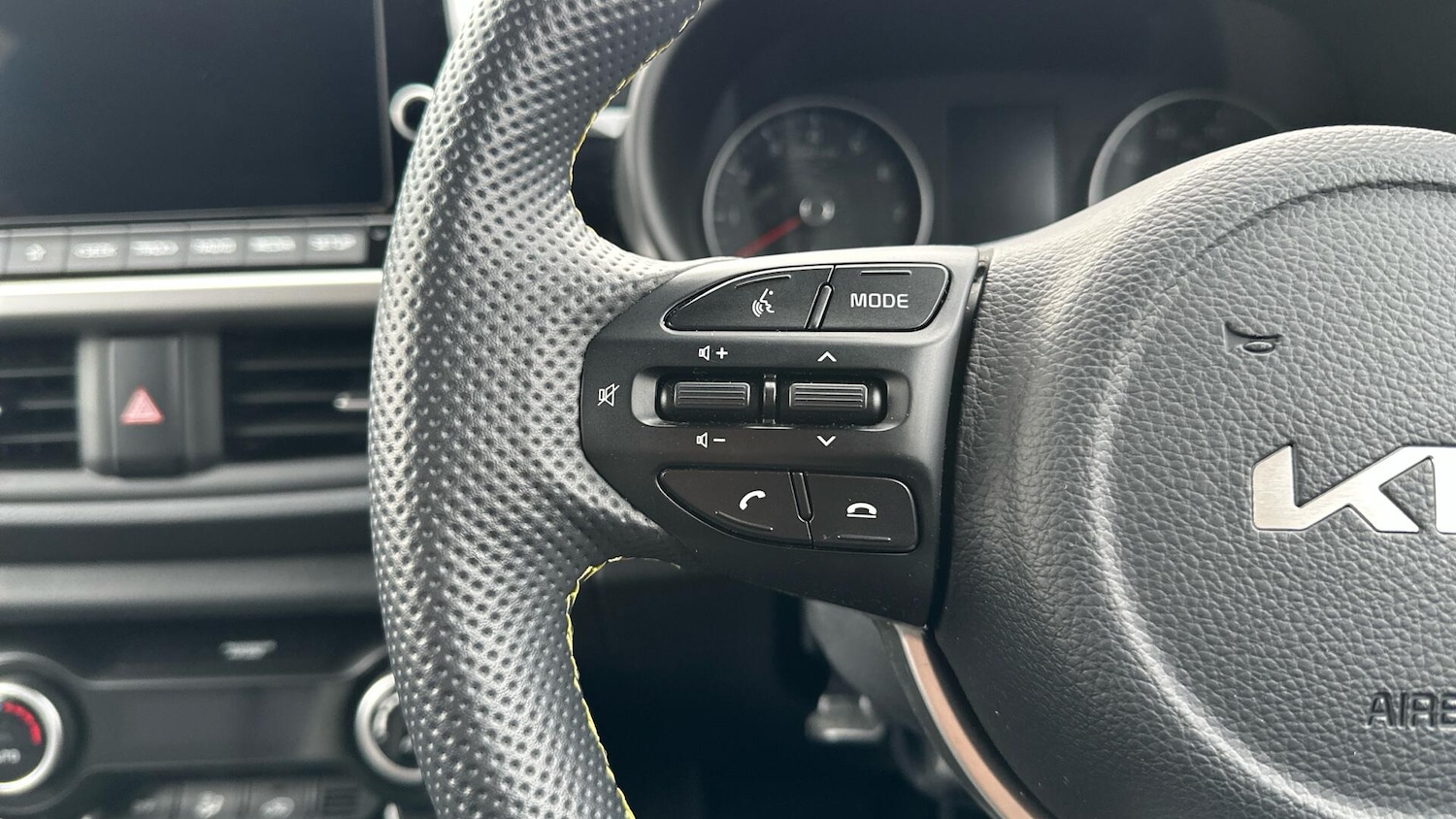 Used Kia Picanto 2023 for sale - 76633802: Photo 13