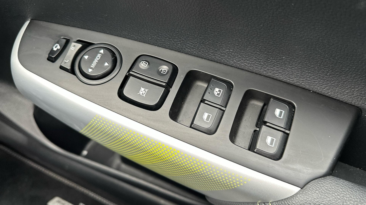 Used Kia Picanto 2023 for sale - 76633802: Photo 18