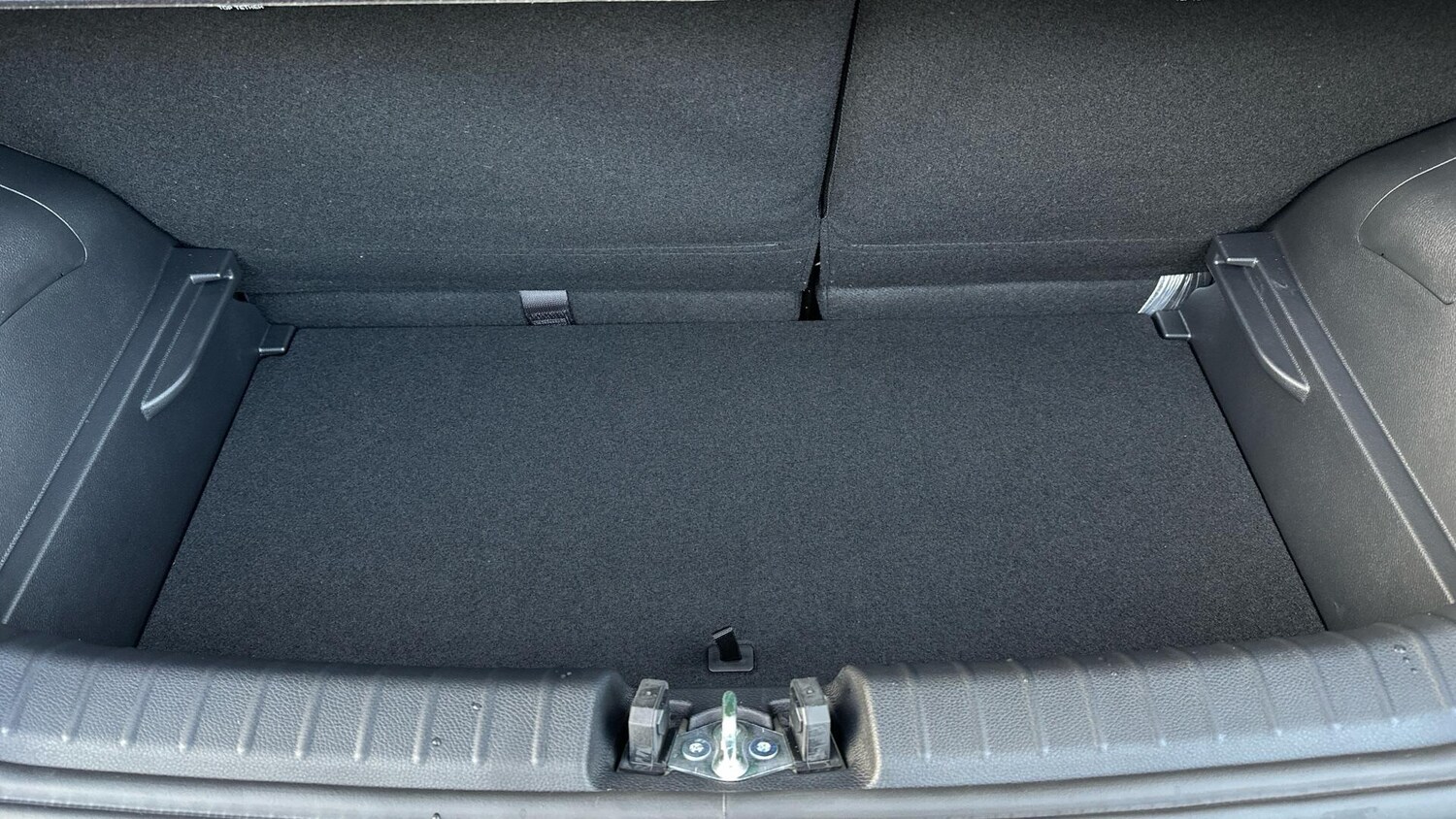 Used Kia Picanto 2025 for sale - 77673210: Photo 31