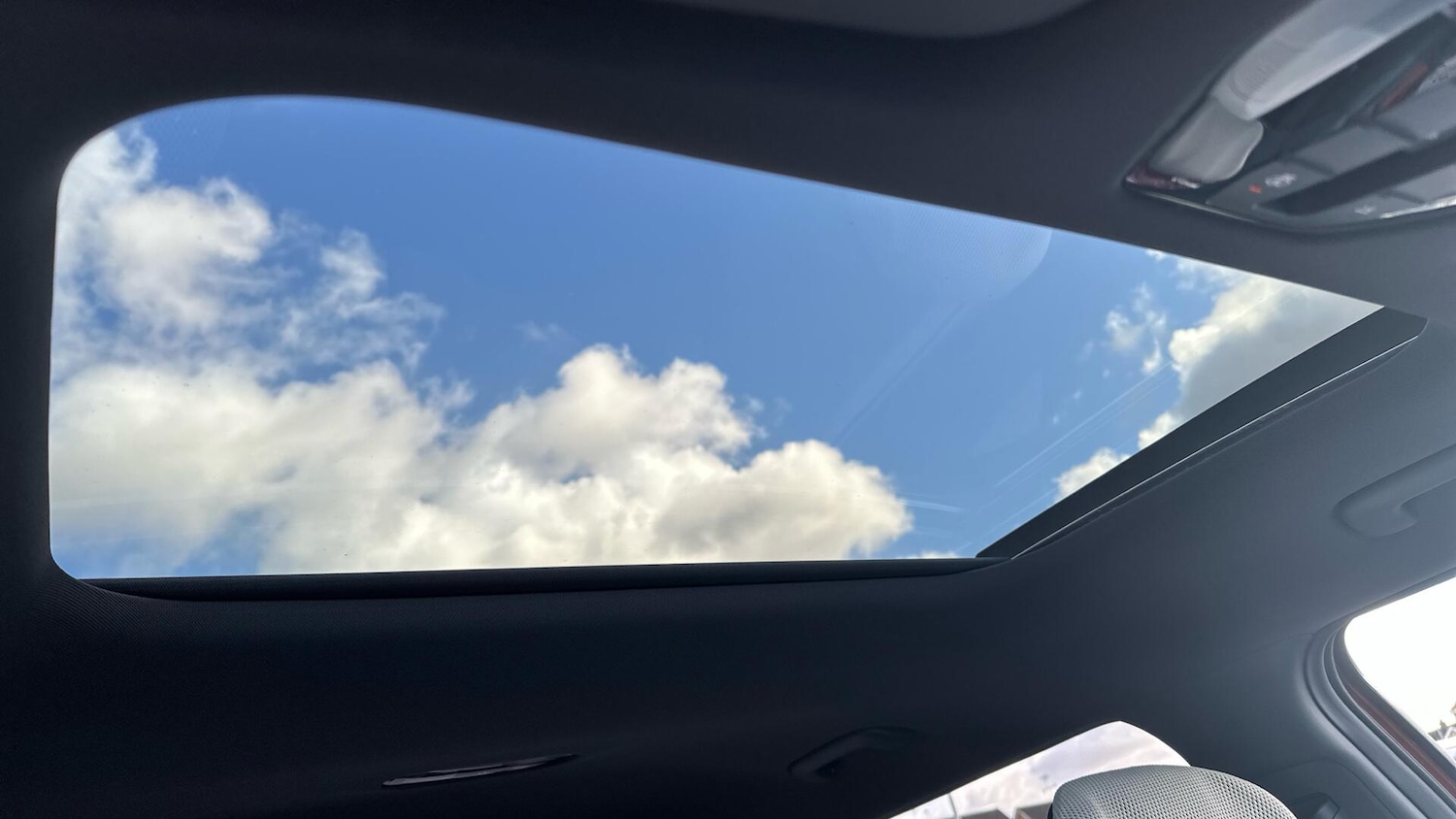 Used Kia EV3 2025 for sale - 76573404: Photo 14