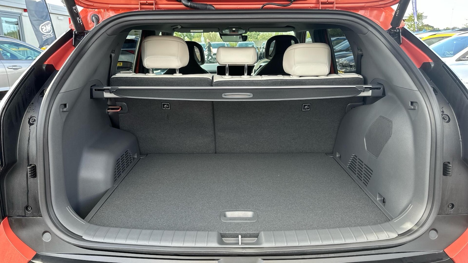 Used Kia EV3 2025 for sale - 76573404: Photo 8