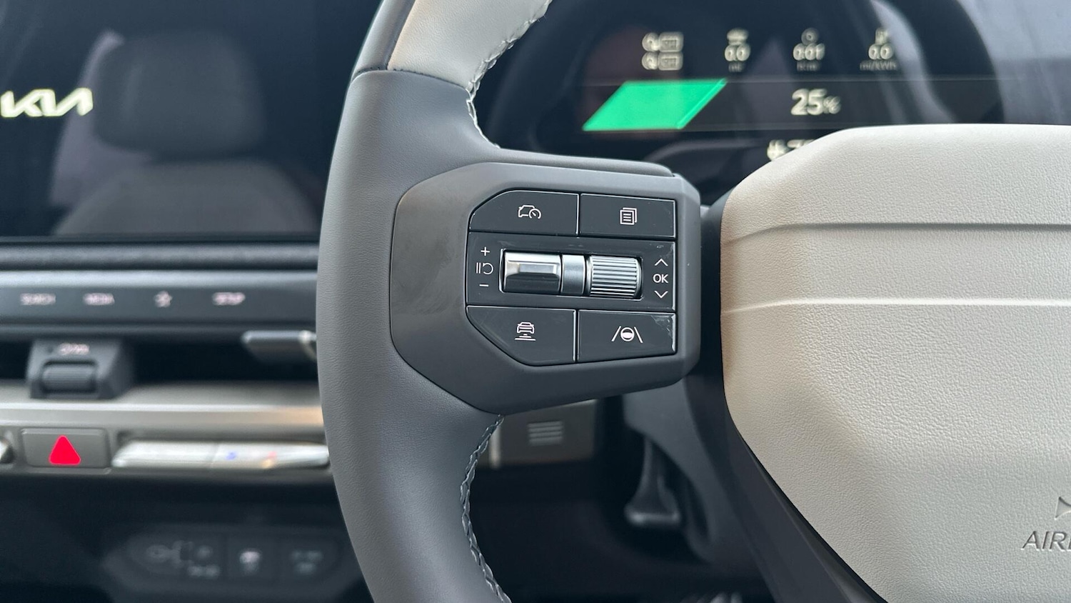 Used Kia EV3 2026 for sale - 77305540: Photo 17