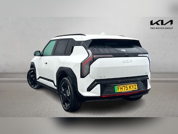 Used Kia EV3 2026 for sale - 77305540: Photo