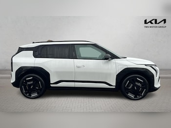 Used Kia EV3 2026 for sale - 77305540: Photo