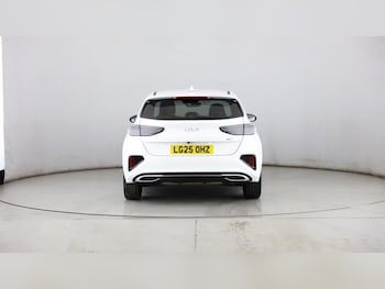 Used Kia Ceed 2025 for sale - 77155650: Photo