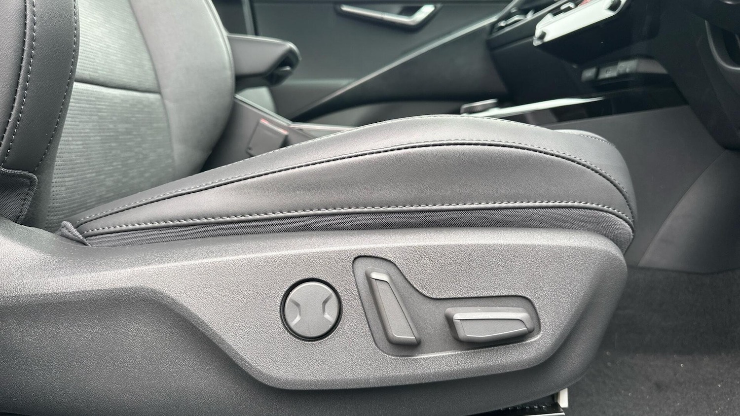 Used Kia Niro 2025 for sale - 76337692: Photo 28