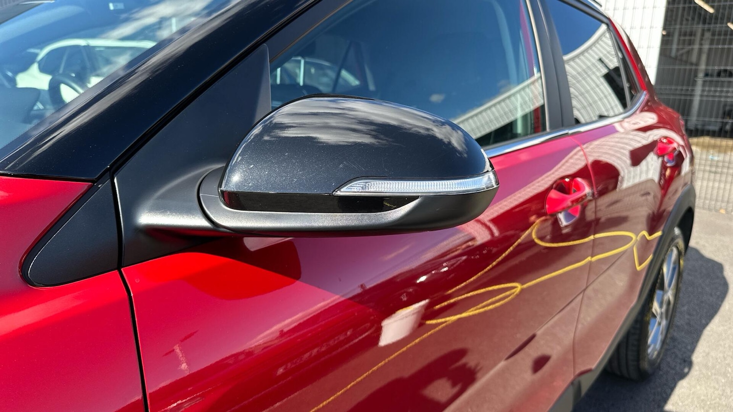 Used Kia Stonic 2023 for sale - 76337143: Photo 32