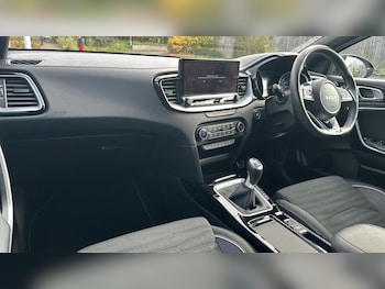 Used Kia Pro Ceed 2022 for sale - 76336911: Photo