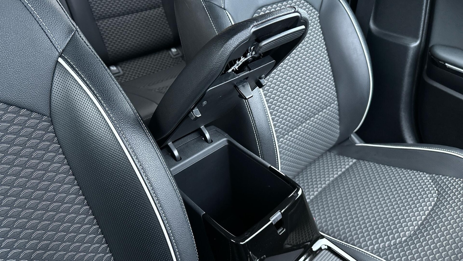 Used Kia Ceed 2025 for sale - 77564957: Photo 22