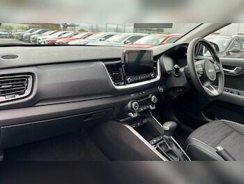 Used Kia Stonic 2025 for sale - 78007647: Photo