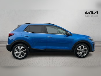 Used Kia Stonic 2025 for sale - 78007647: Photo