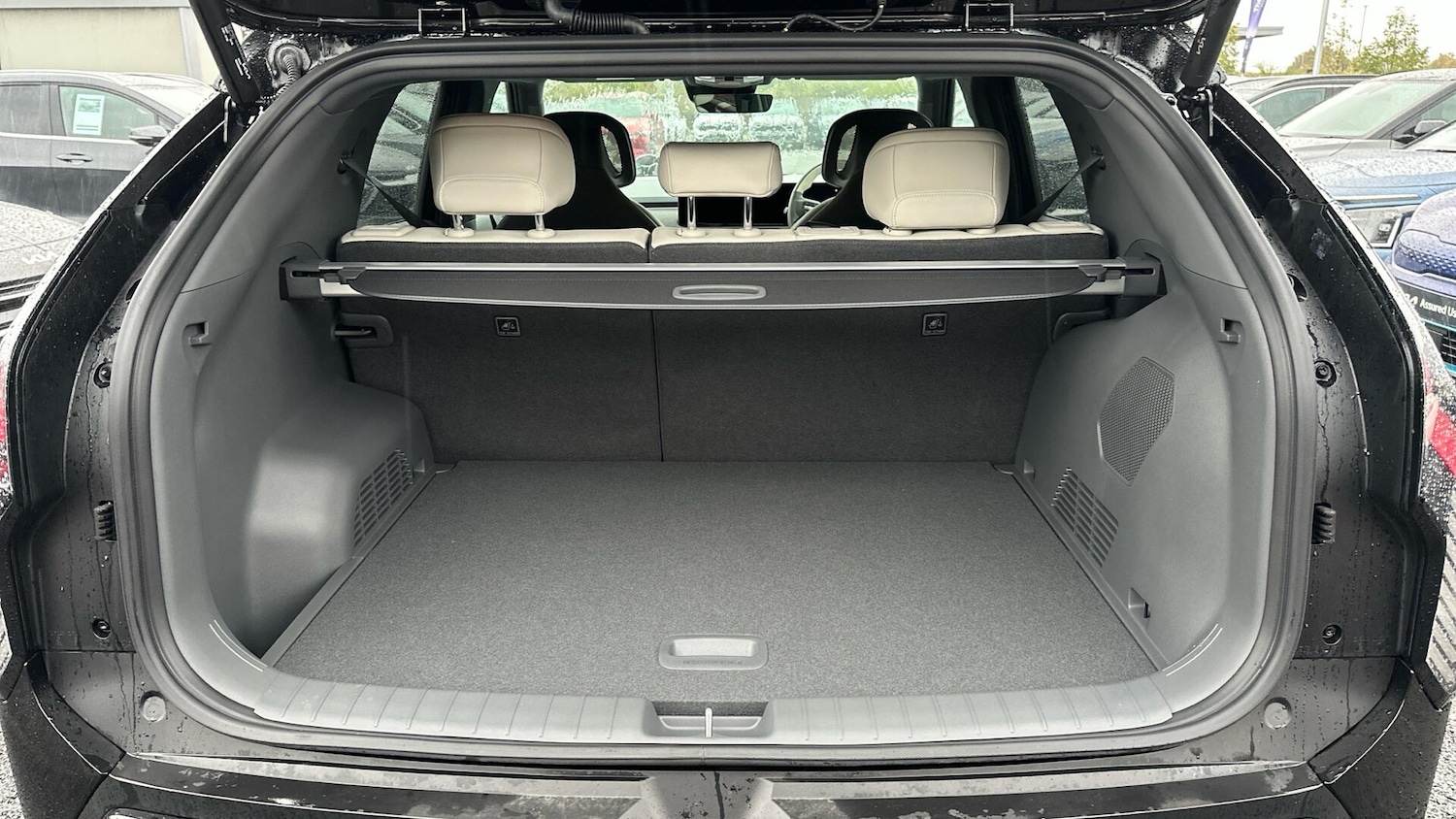 Used Kia EV3 2025 for sale - 76398714: Photo 8