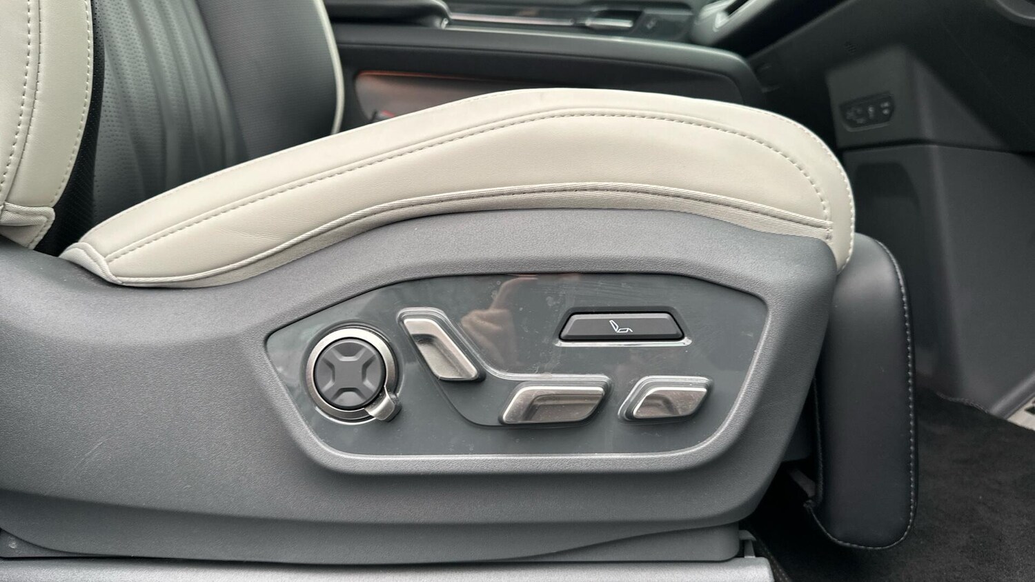 Used Kia EV9 2025 for sale - 78034297: Photo 33