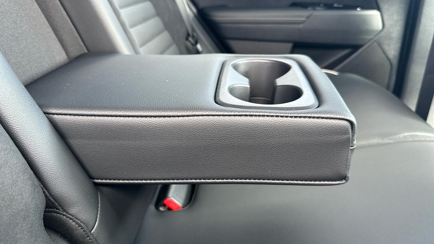 Used Kia Sportage 2025 for sale - 76849910: Photo 31