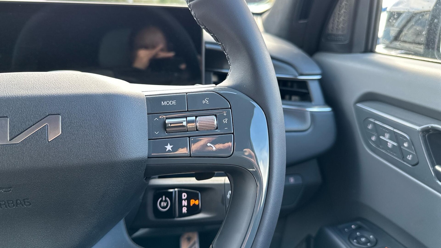 Used Kia EV9 2025 for sale - 76584932: Photo 20