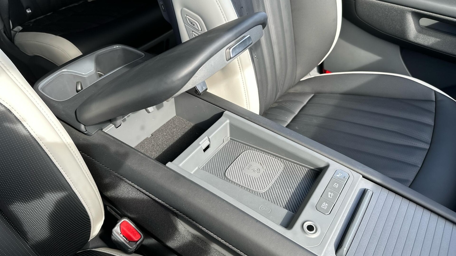 Used Kia EV9 2025 for sale - 76584932: Photo 30