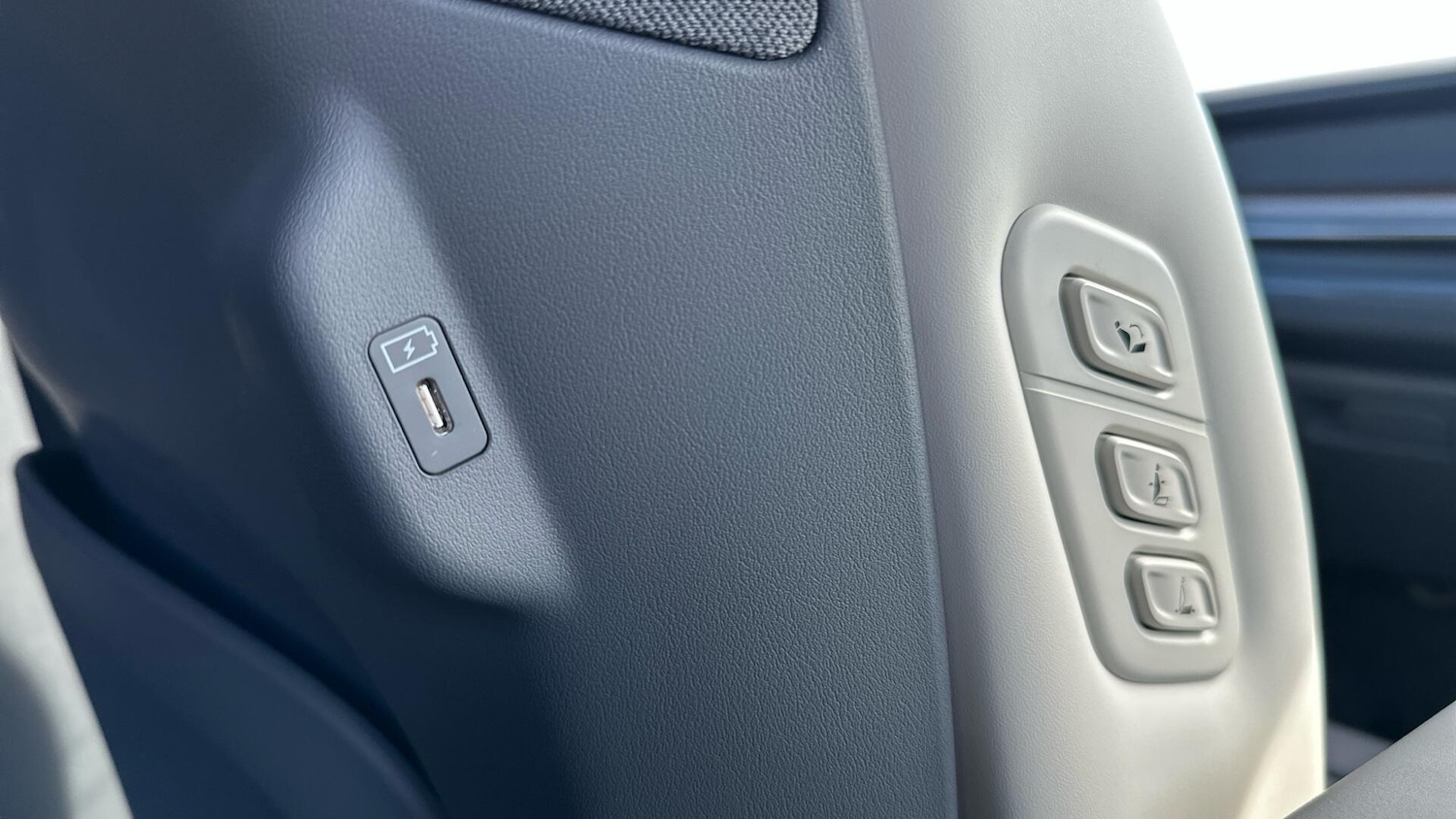 Used Kia EV9 2025 for sale - 76584932: Photo 37