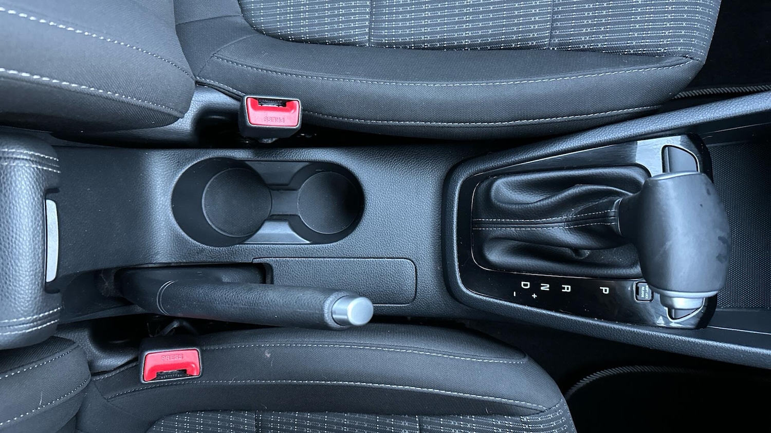 Used Kia Stonic 2022 for sale - 76337745: Photo 18