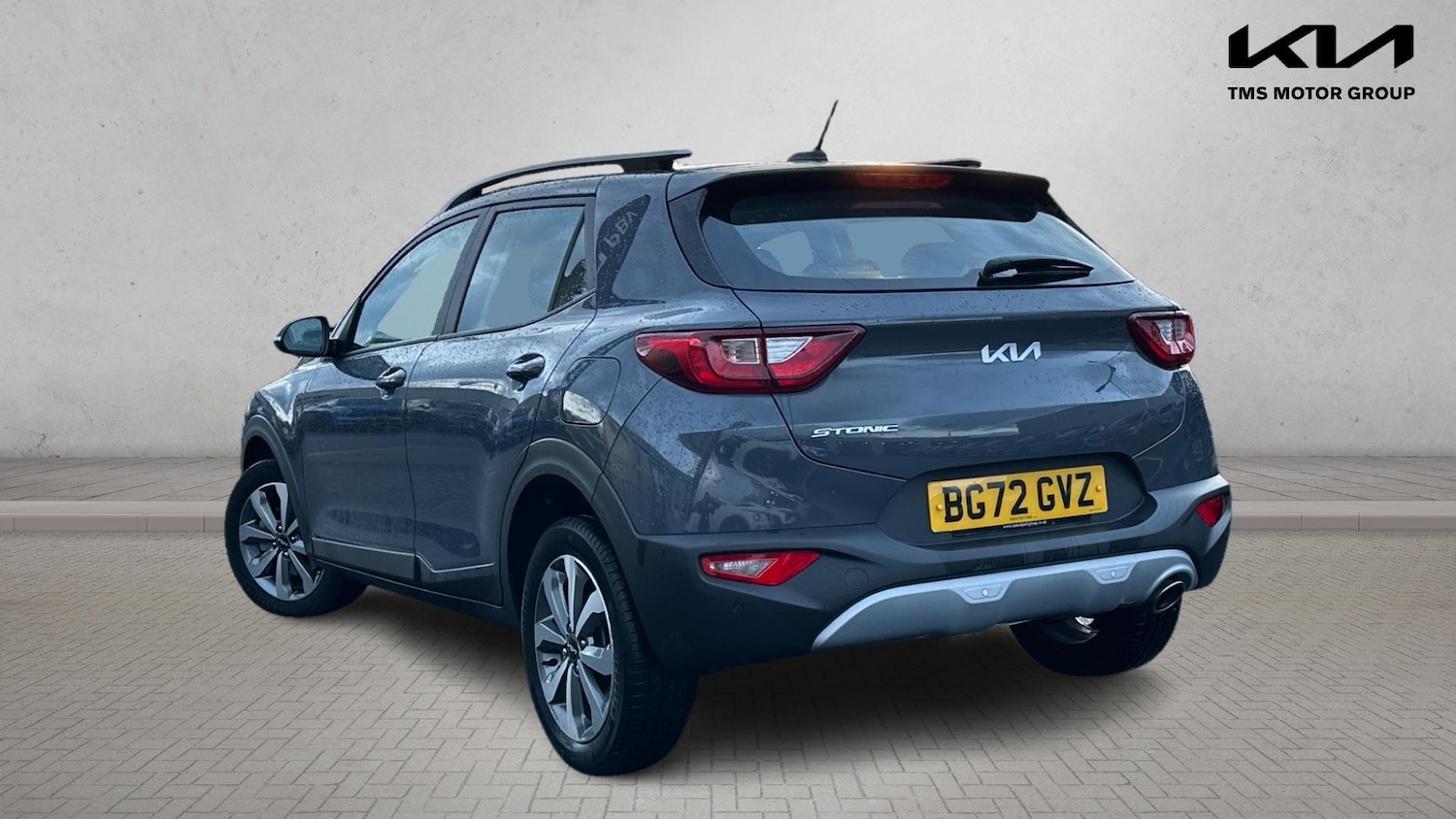 Used Kia Stonic 2022 for sale - 76337745: Photo 2