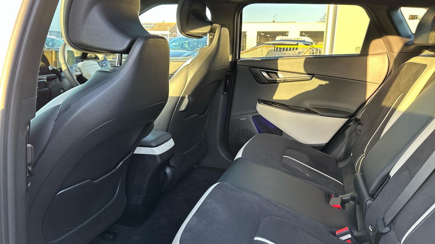 Used Kia EV6 2025 for sale - 76633621: Photo 12