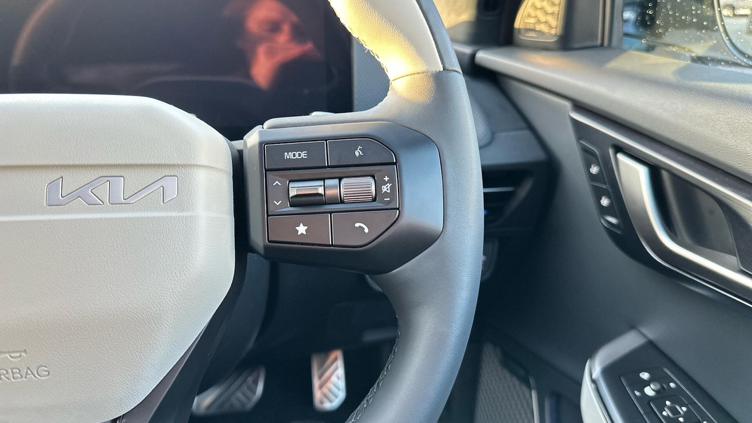 Used Kia EV6 2025 for sale - 76633621: Photo 18