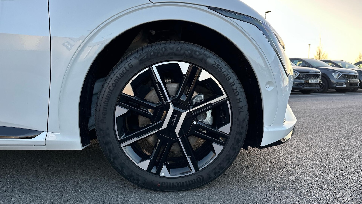 Used Kia EV6 2025 for sale - 76633621: Photo 5