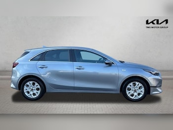 Used Kia Ceed 2024 for sale - 76597315: Photo