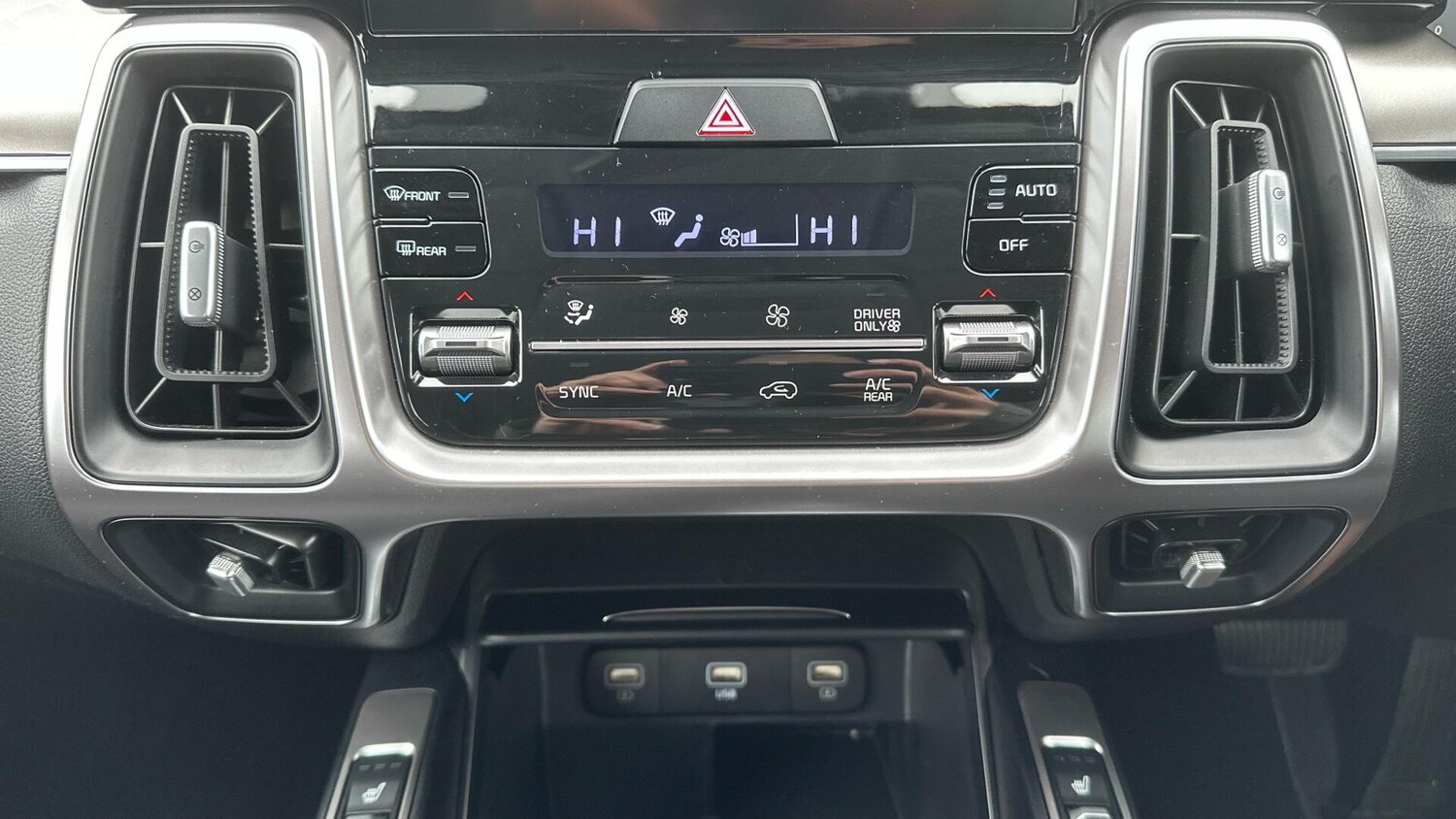 Used Kia Sorento 2021 for sale - 77673211: Photo 22