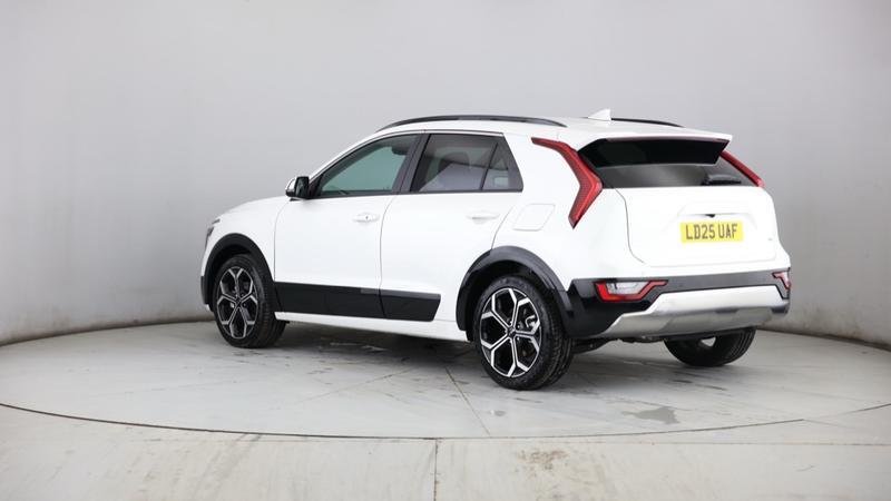 Used Kia Niro 2025 for sale - 77156124: Photo 2