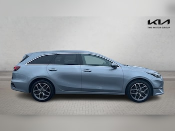 Used Kia Ceed 2024 for sale - 77853805: Photo