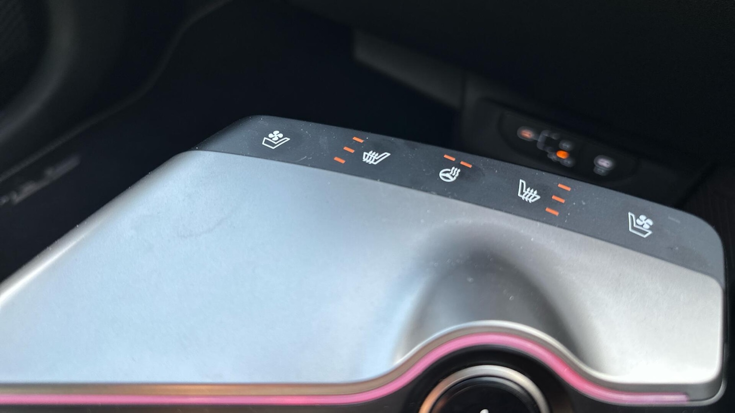 Used Kia EV6 2024 for sale - 76337512: Photo 25