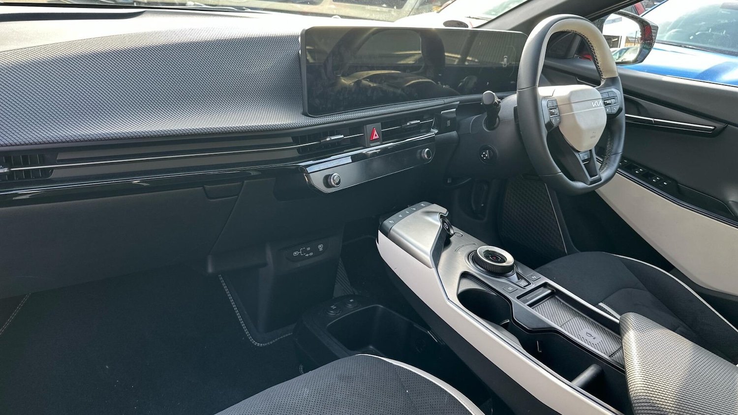 Used Kia EV6 2024 for sale - 76337512: Photo 3