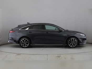 Used Kia Pro Ceed 2025 for sale - 77156116: Photo
