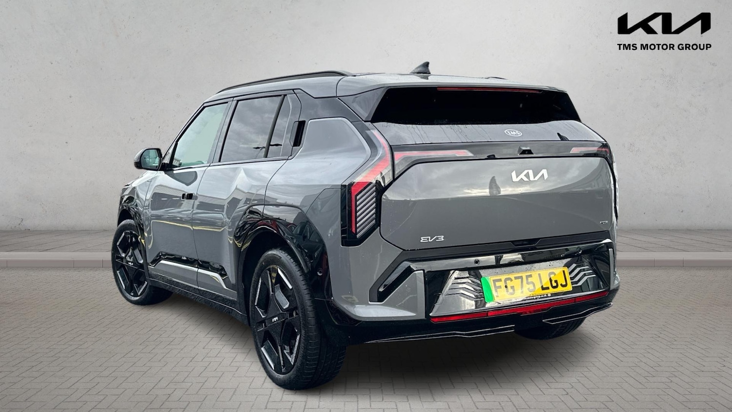 Used Kia EV3 2025 for sale - 76513066: Photo 2