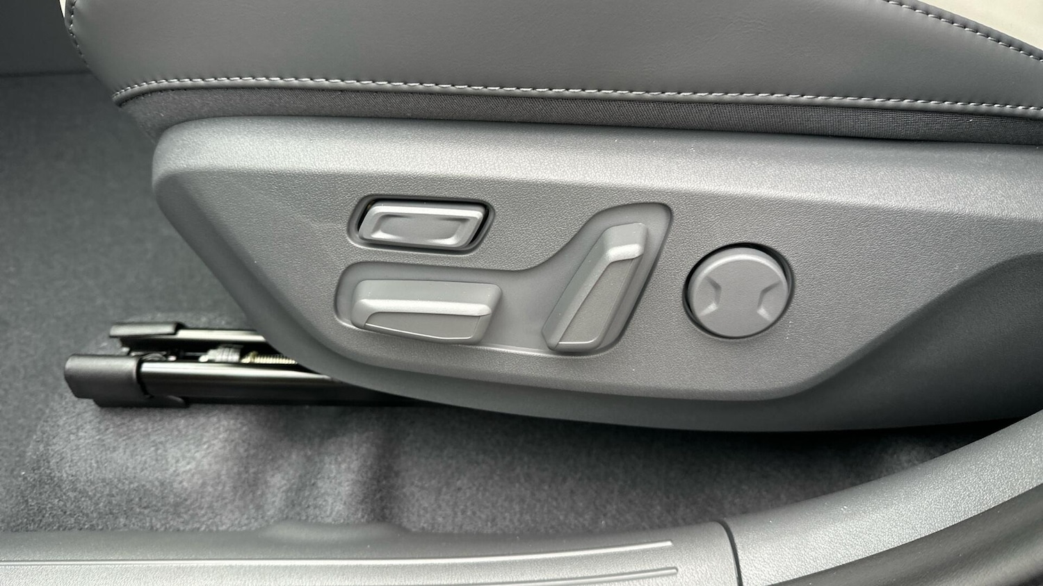 Used Kia EV3 2025 for sale - 76513066: Photo 24