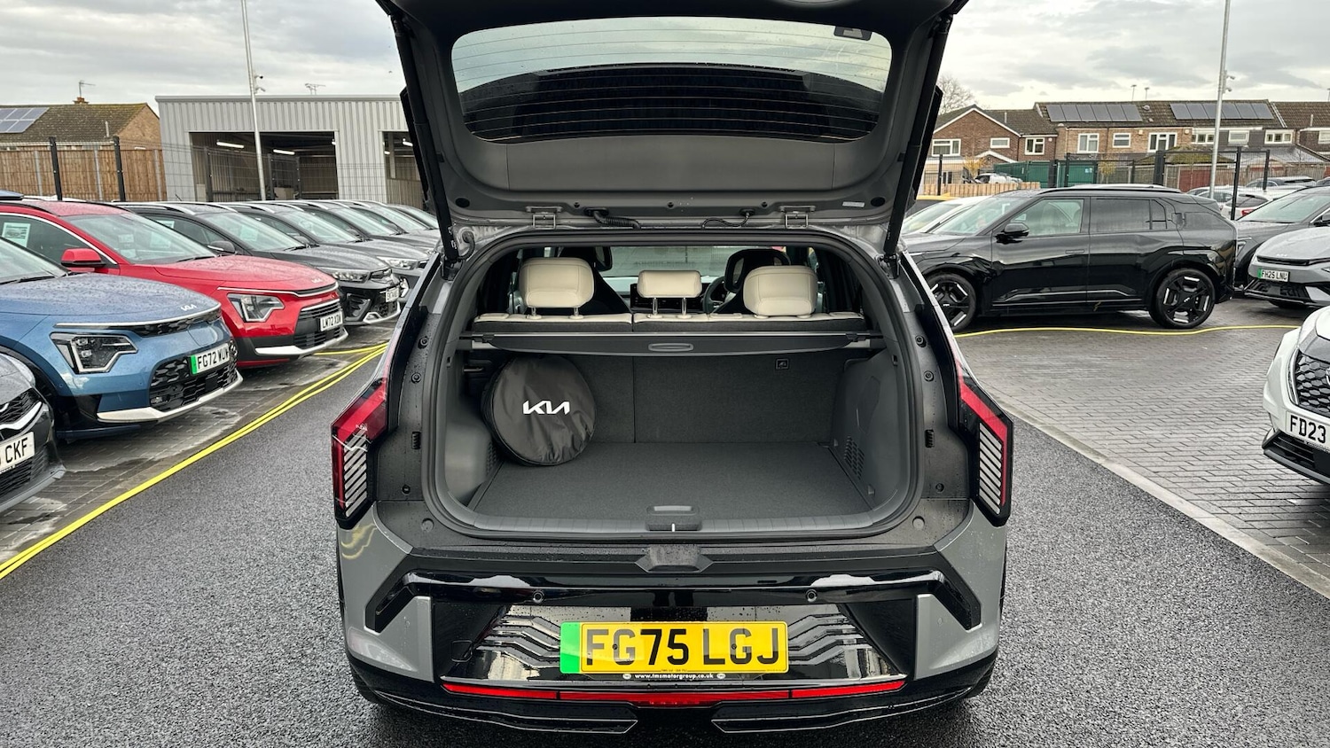 Used Kia EV3 2025 for sale - 76513066: Photo 8