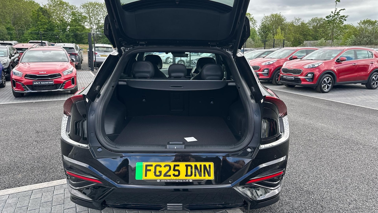 Used Kia EV6 2025 for sale - 76337470: Photo 8