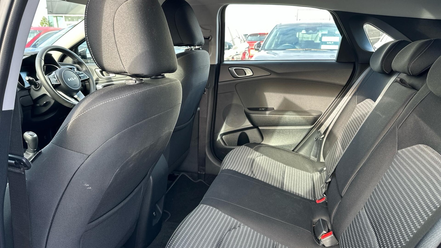 Used Kia Ceed 2025 for sale - 76336440: Photo 9