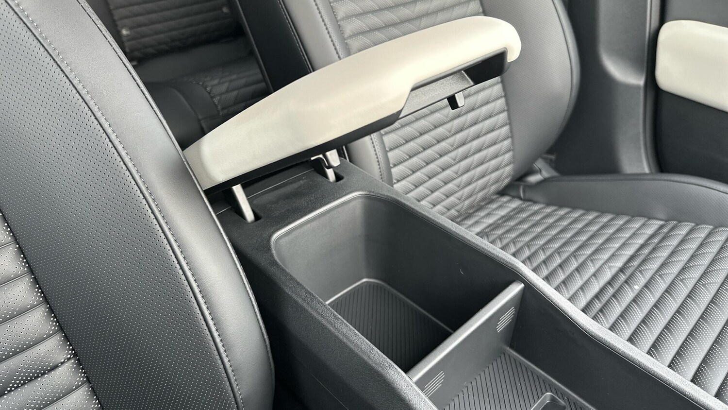 Used Kia EV4 2026 for sale - 77673205: Photo 28