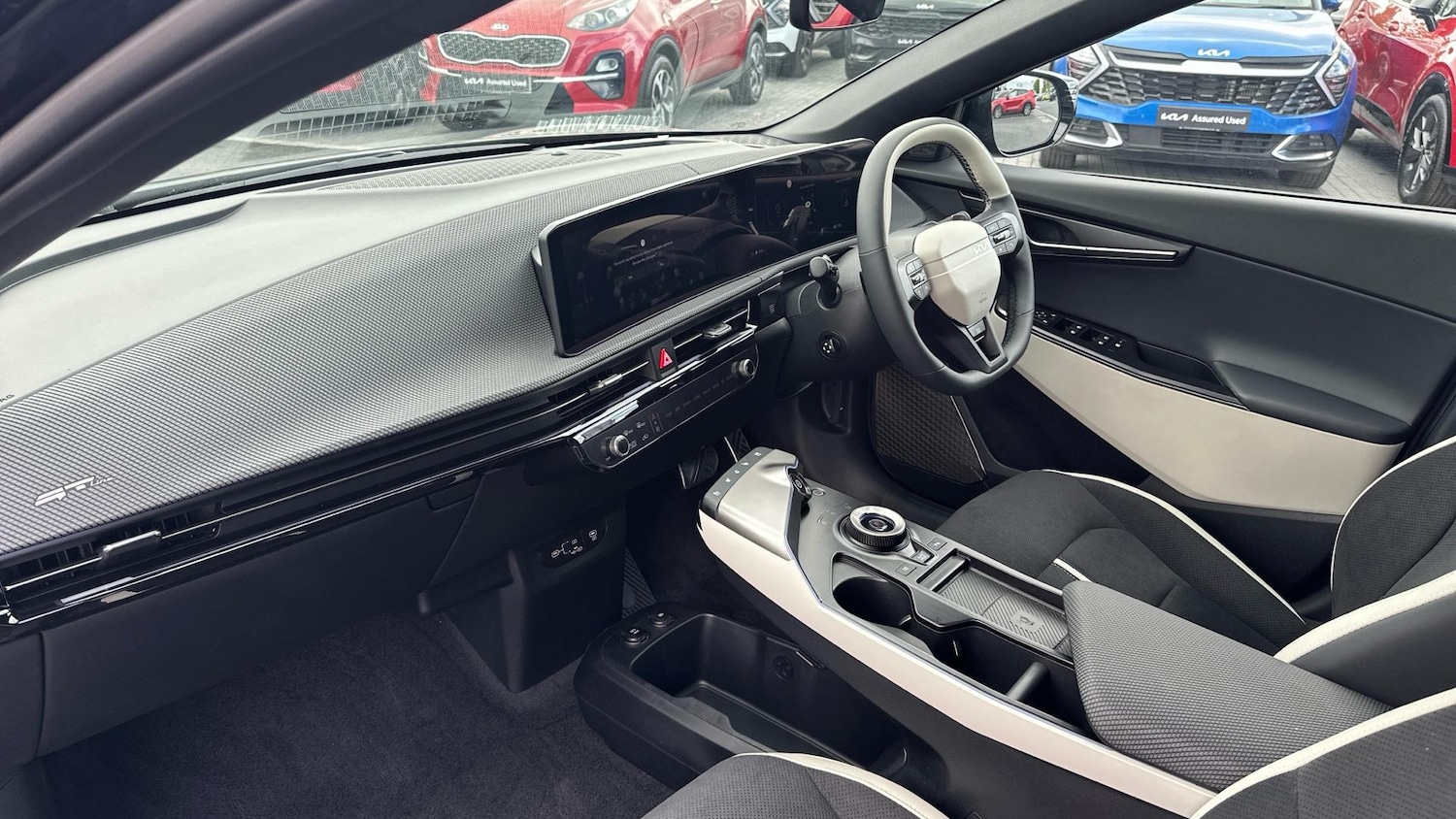 Used Kia EV6 2025 for sale - 76607445: Photo 3