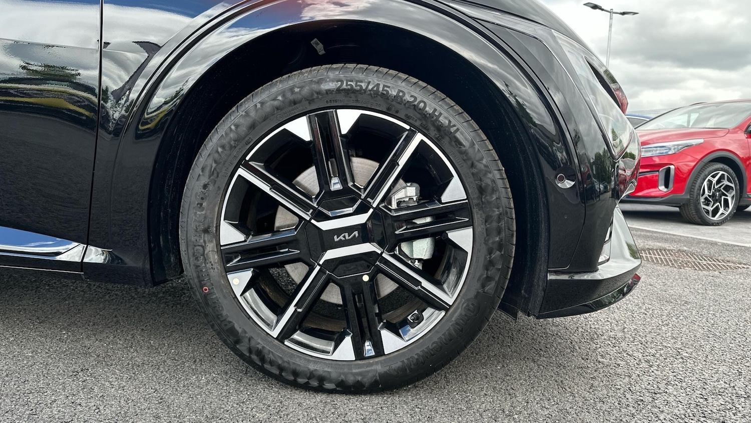 Used Kia EV6 2025 for sale - 76607445: Photo 5